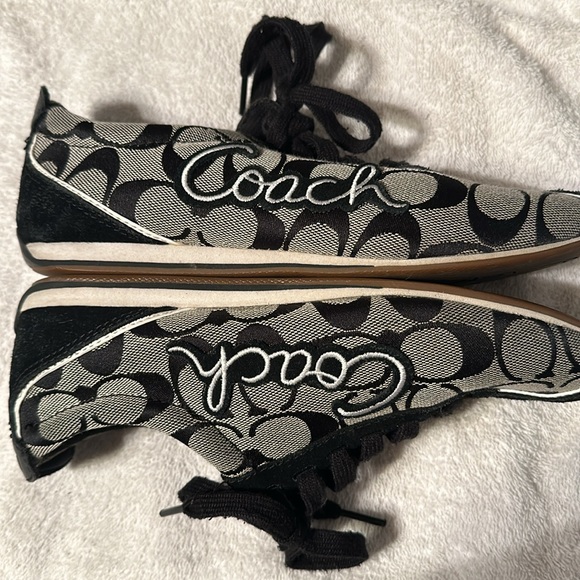 COACH “DEVIN” canvas & suede sneakers. Size 6.5. Grey w/black suede. VGUC. Clean - Picture 3 of 8